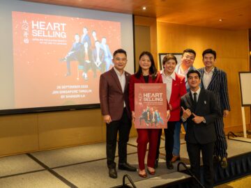 Heart Selling Co-Authors, Benjamin Ang Dr. Winnie Cheah, Seah Roh Ting, Wen Zilong, France Zaguirre, Tommy Khoe