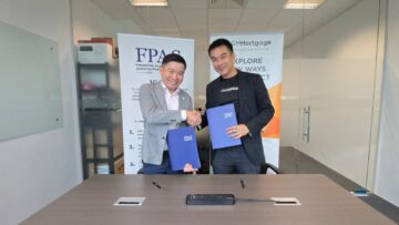 FPAS and GoalsMapper sign MOU to elevate advisory excellence, (L-R) Mr. Galen Woo, CEO of FPAS, and Dato’ Wayne Chen, CEO of GoalsMapper.